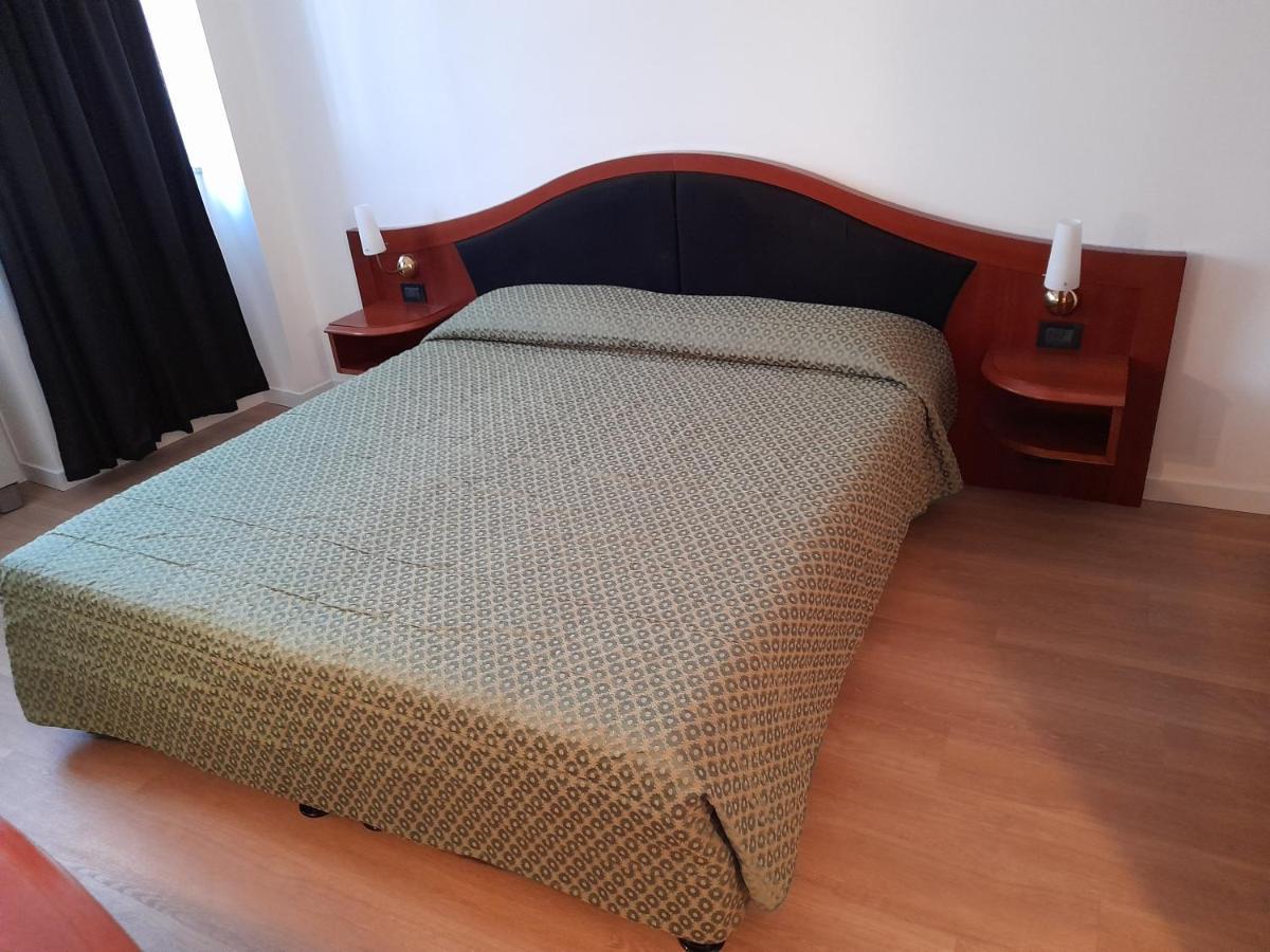 Hotel Donizetti Lallio Zewnętrze zdjęcie