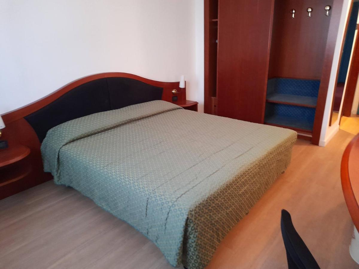 Hotel Donizetti Lallio Zewnętrze zdjęcie