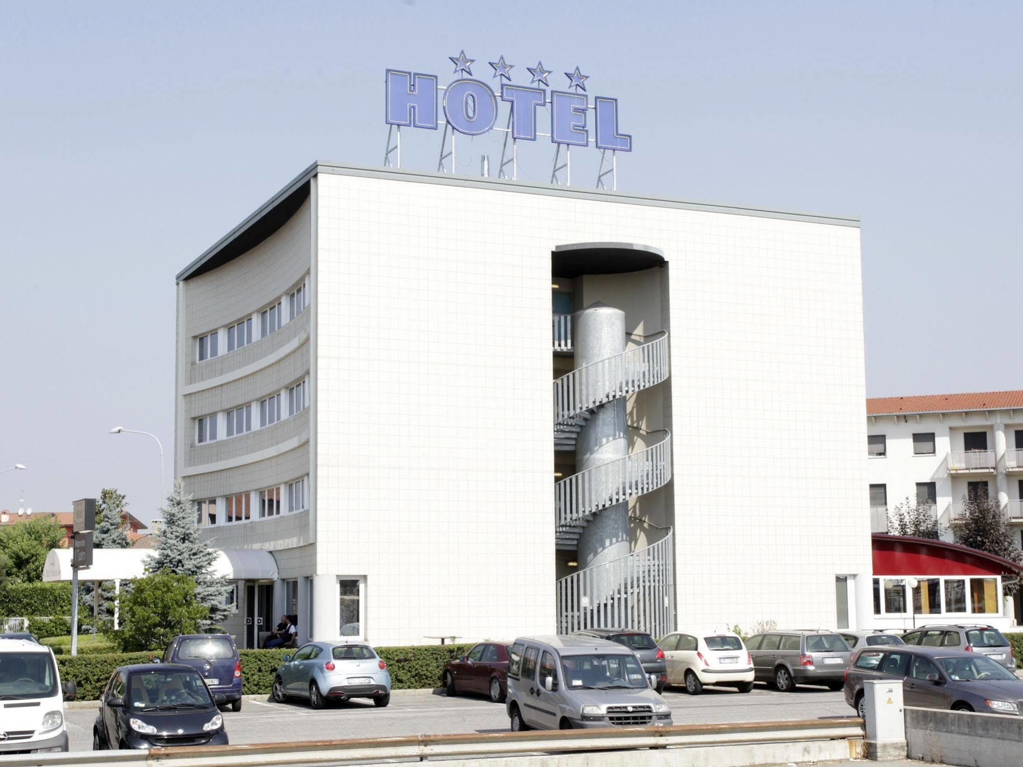 Hotel Donizetti Lallio Zewnętrze zdjęcie